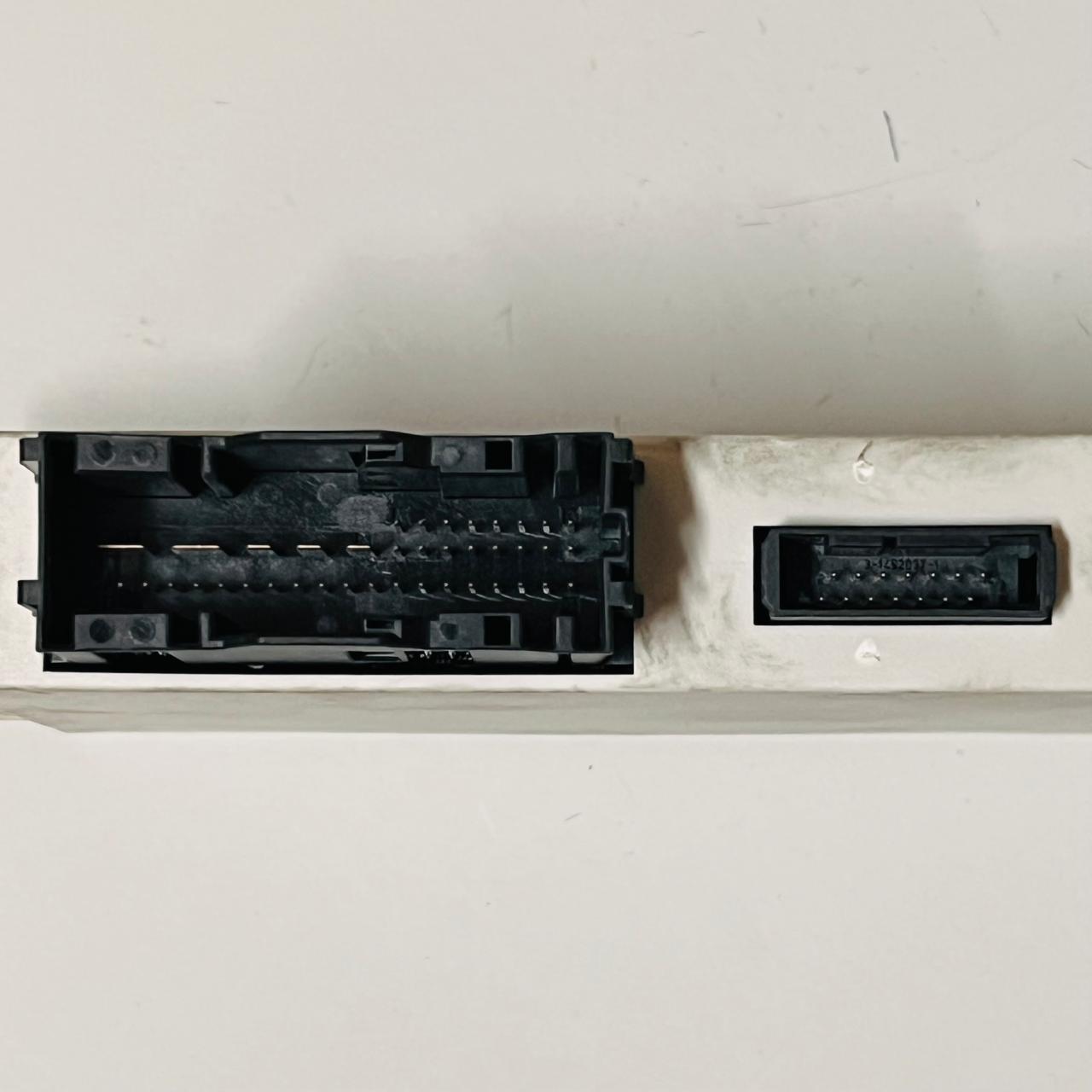 BMW E90 E87 Access System Control Module 6964051