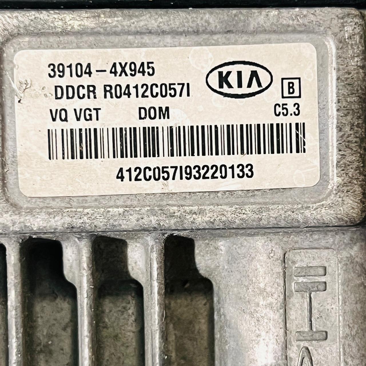 KIA Carnival Engine Control Unit ECU FITS 391044X945 R0412C057B 28205019