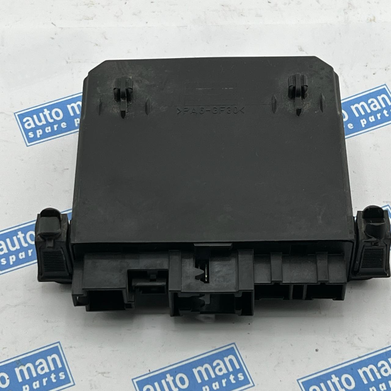 MERCEDES W202 Door Control Unit Front Left C CLASS S202 2088201326