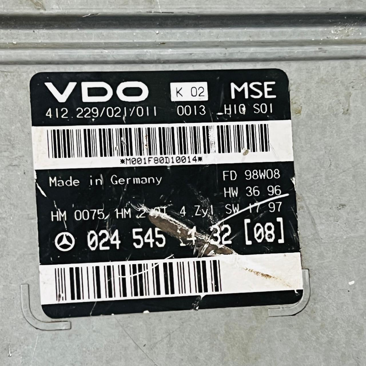 1997 Mercedes W210 W202 Engine Control Unit M111 200 0245451432 VDO