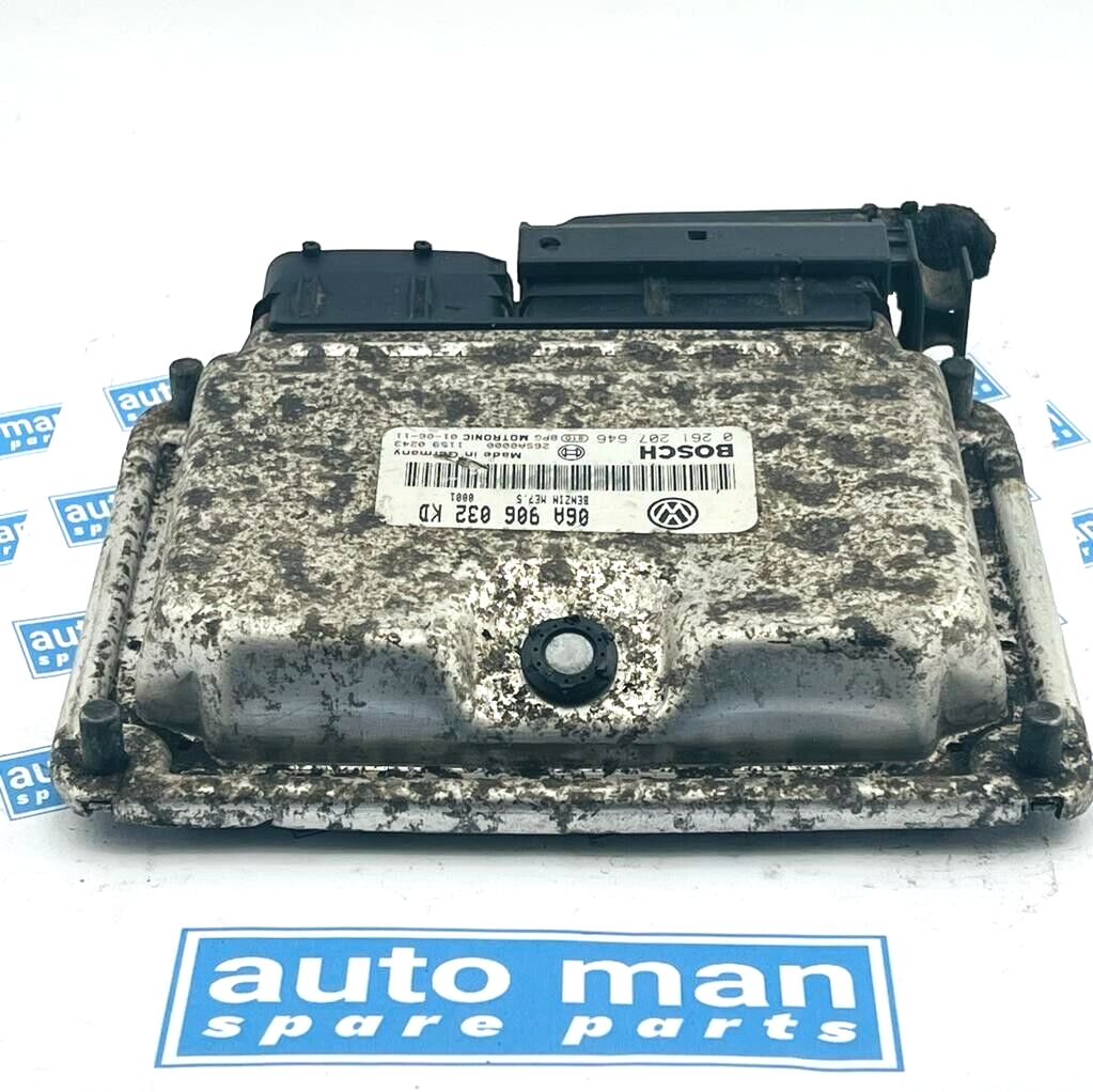 06A906032KD Volkswagen Golf Control Unit Engine Control Unit 0261207646