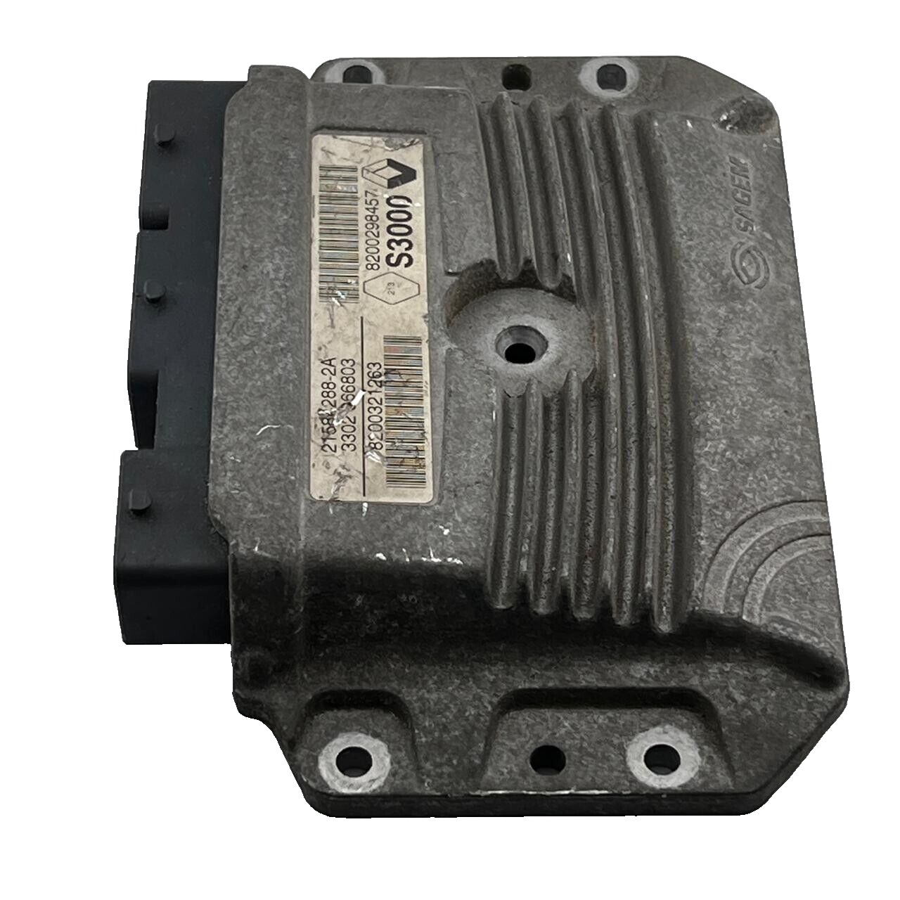 ECU CALCULATEUR MOTEUR RENAULT S3000 8200298457  21584288-2A