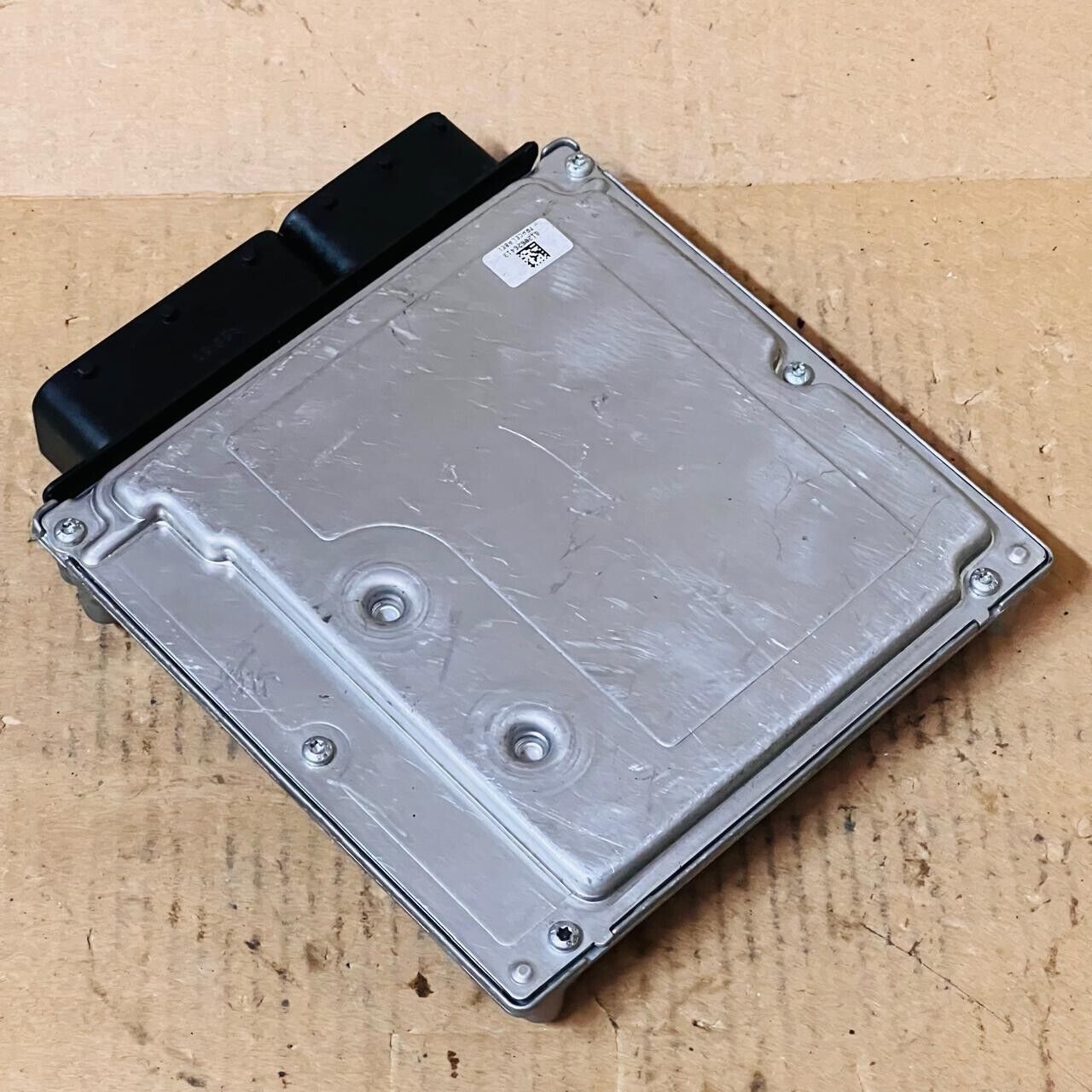 BMW 5 E60 E61 Engine Control Unit ECU - 0281013501 / DDE7803373 / 031440082