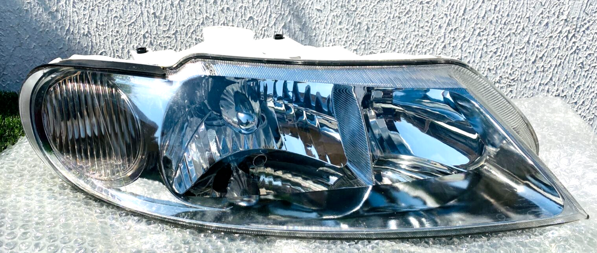 HOLDEN Statesman 2001--03 Headlights || 92093914 | |  RIGHT SIDE RH