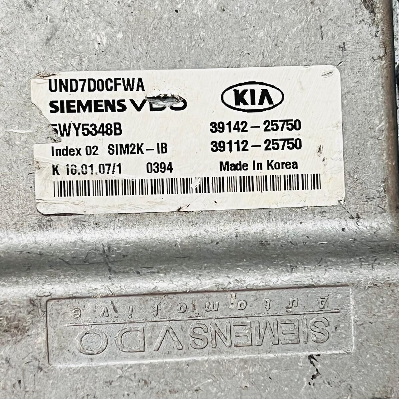 KIA SIEMENS ECU ENGINE CONTROL UNIT 5WY5348B 3914225750 3911225750