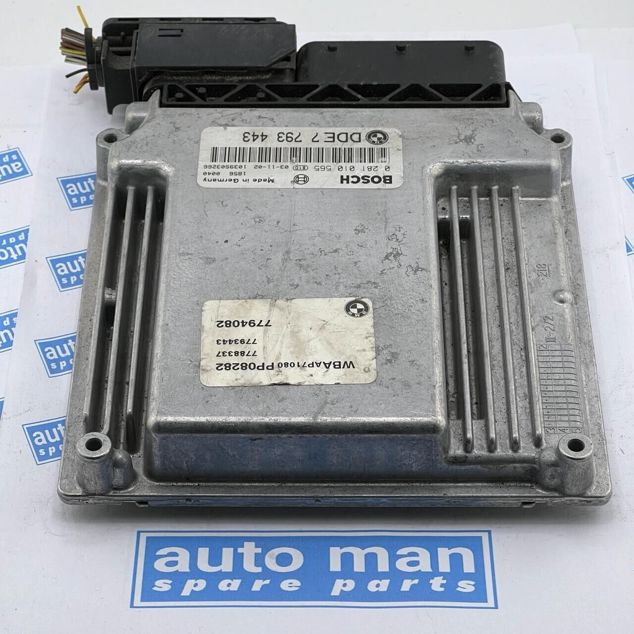 Unidad de control del motor BMW 3 E46 2003 / módulo DDE7793443 0281010565