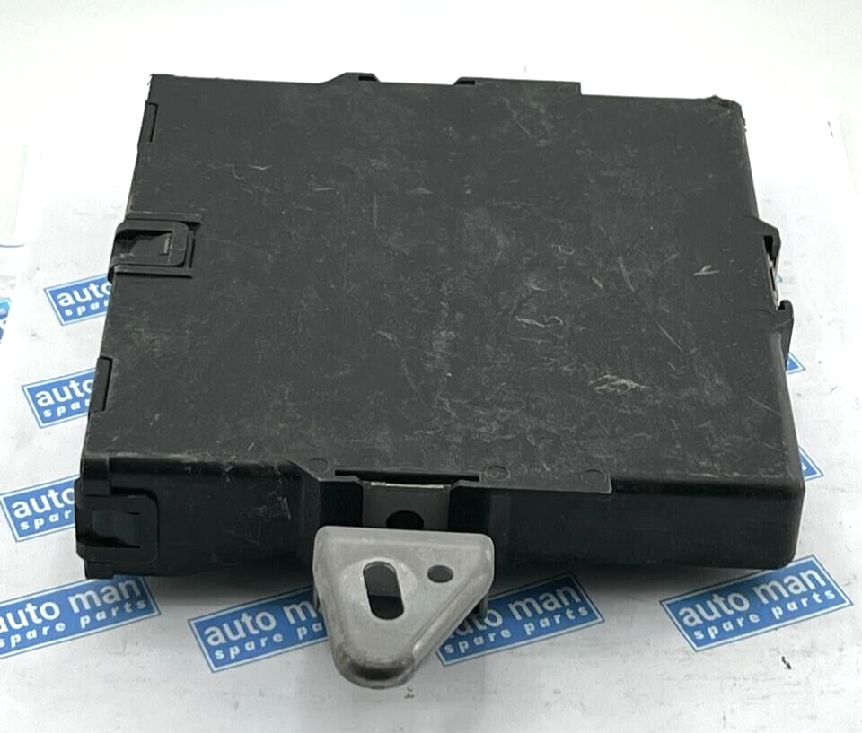 TOYOTA Aqua 2013 89681-52121 DAA-NHP10 PMC Control Unit 285000-2202