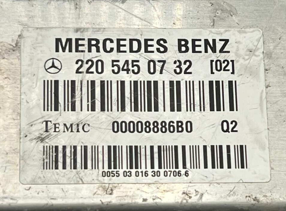 MERCEDES BENZ S CLASS W 220 AIRMATIC SUSPENSION CONTROL ECU 2205450732 #0522