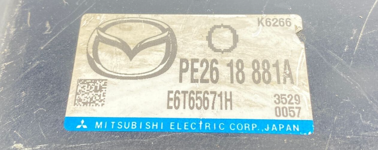 Mazda PE2618881A ECU Moteur control unit E6T65671H PE26 18 881A