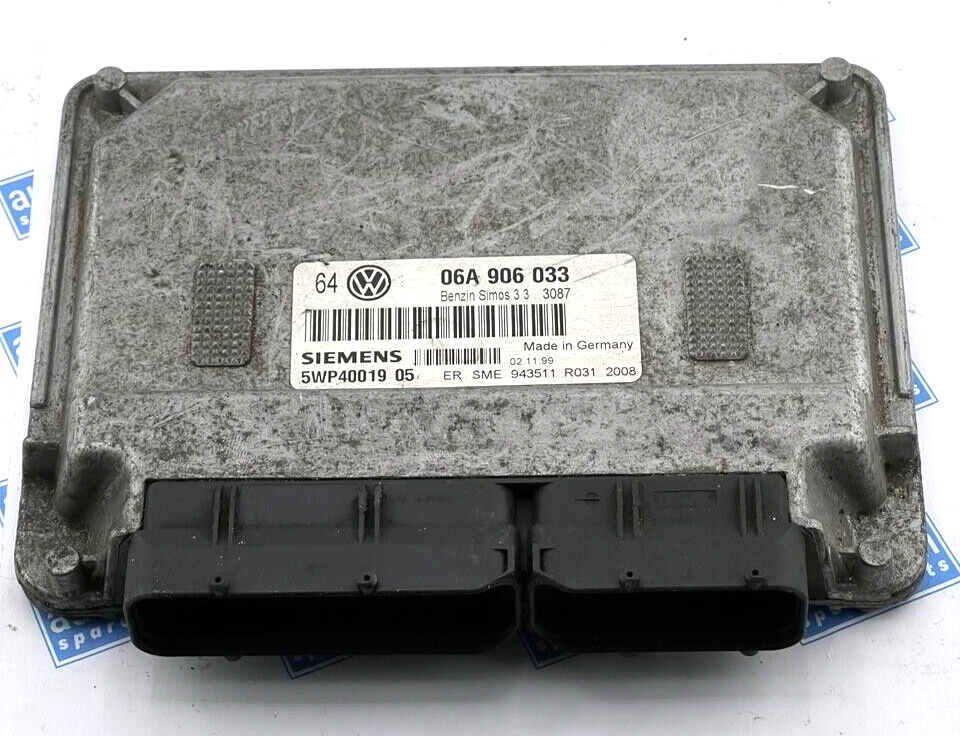 ECU VOLKSWAGEN GOLF 06A906033 ENGINE CONTROLLER SIEMENS, 5WP4001905, 06A 906 033