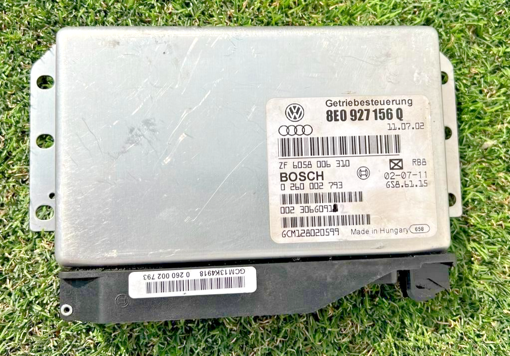 Audi A4 Transmission Control Module 8E0927156Q