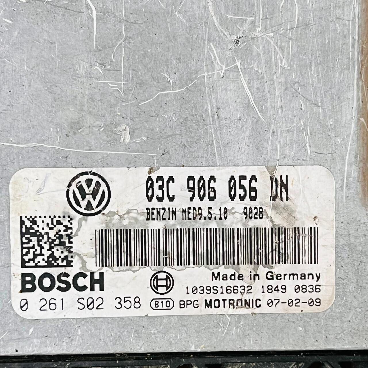 06 VW Golf mk5  1.6 FSI Engine Control Module ECU 03c906056dn 0261s02358