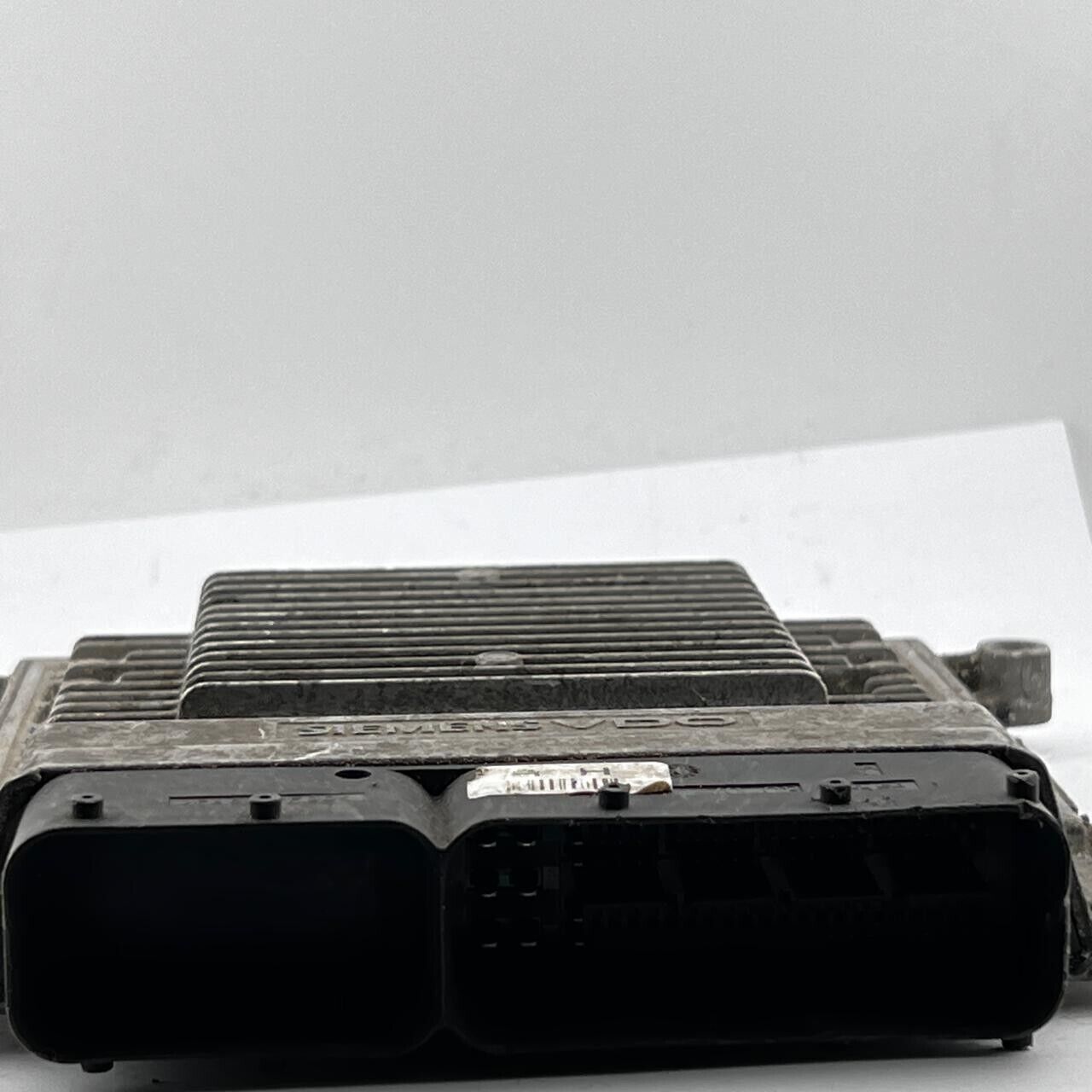 ECU KIA Rondo Engine Control Unit 3911225700 / 39112-25700 / 5WY5260B