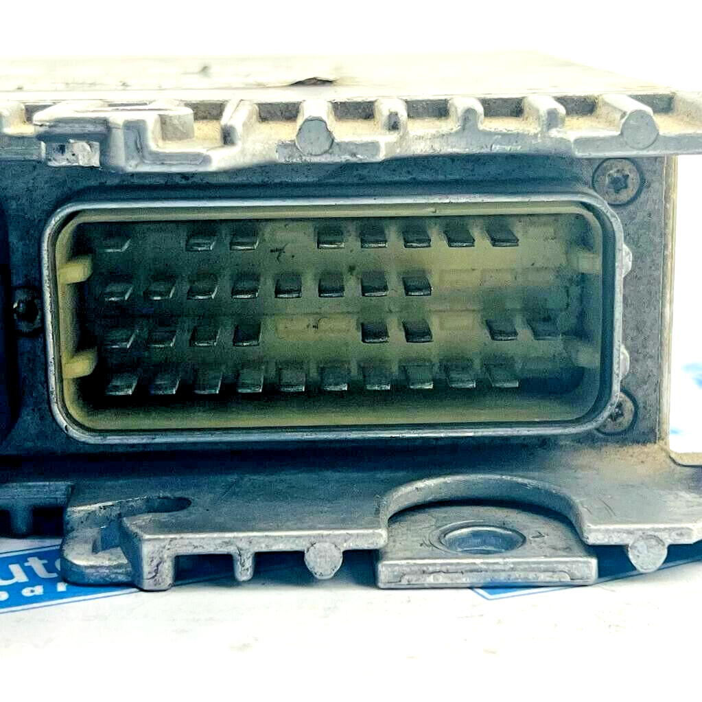 ECU ENGINE CONTROLLER MERCEDES W210 E230 VDO  017 545 25 32 (09)