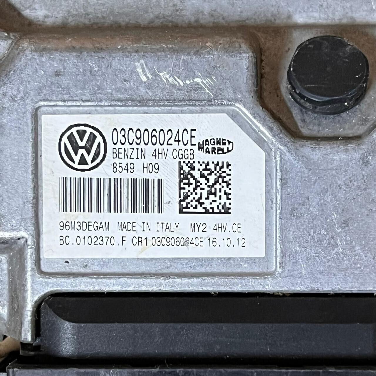 B138 VW SKODA FABIA Roomste  Engine Control Unit  ECU 03C906024CE / 96M3DEGAM