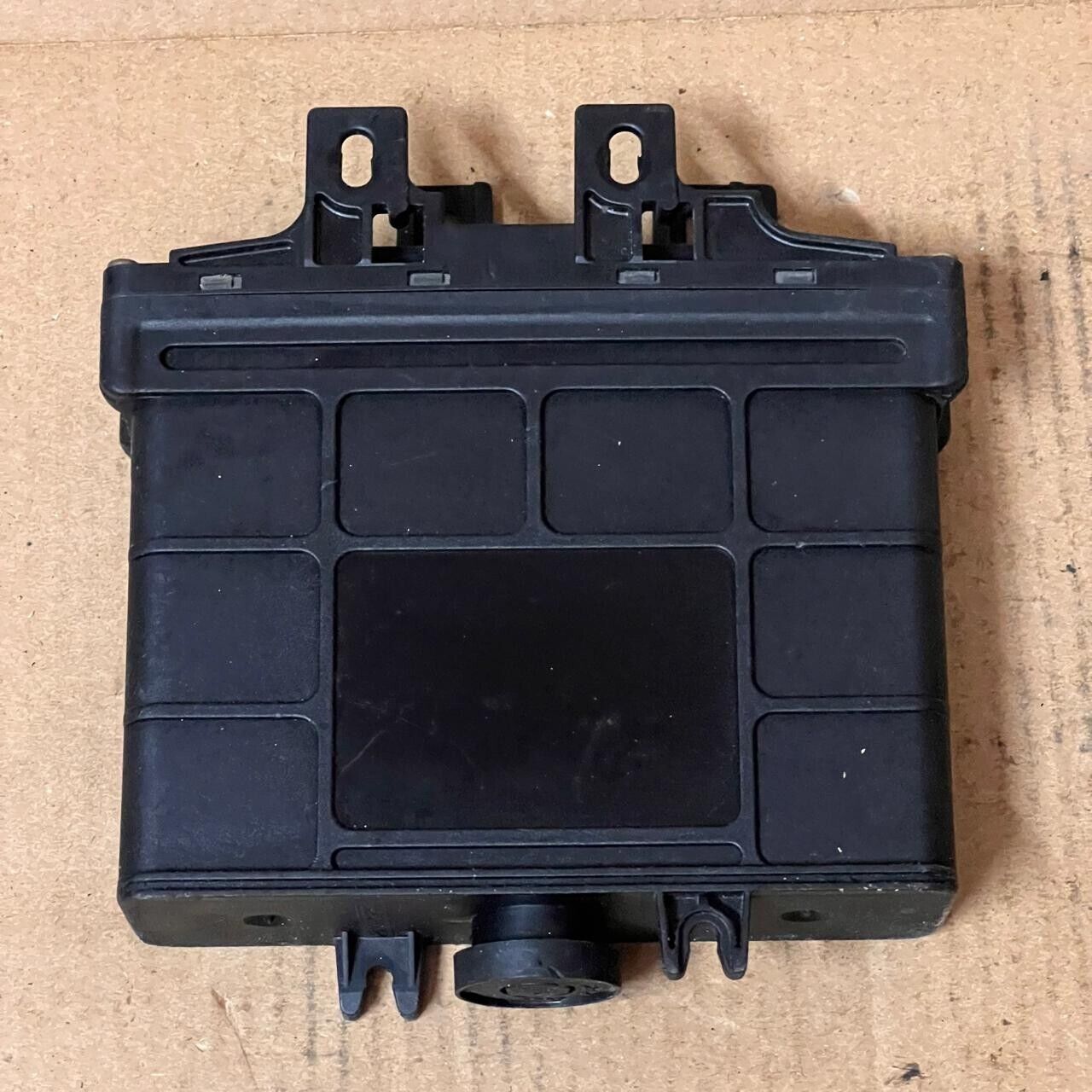 Volkswagen Golf TRANSMISSION CONTROL MODULE TCM TCU - 01M927733LQ