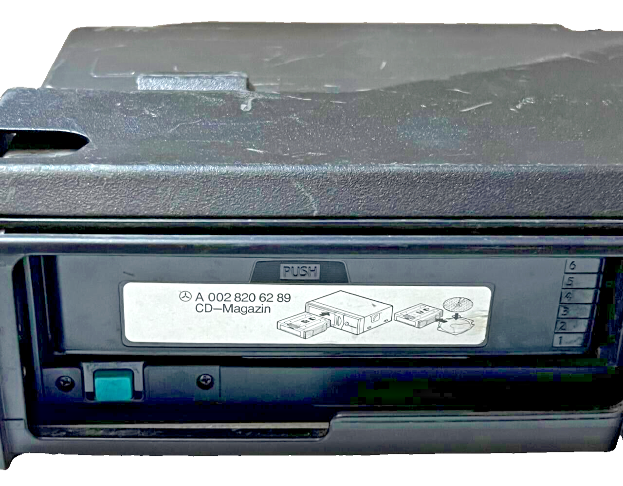 CD-Changer Genuine Mercedes W203/C209/R230/W463/636/639 - B67824018 A2038703389