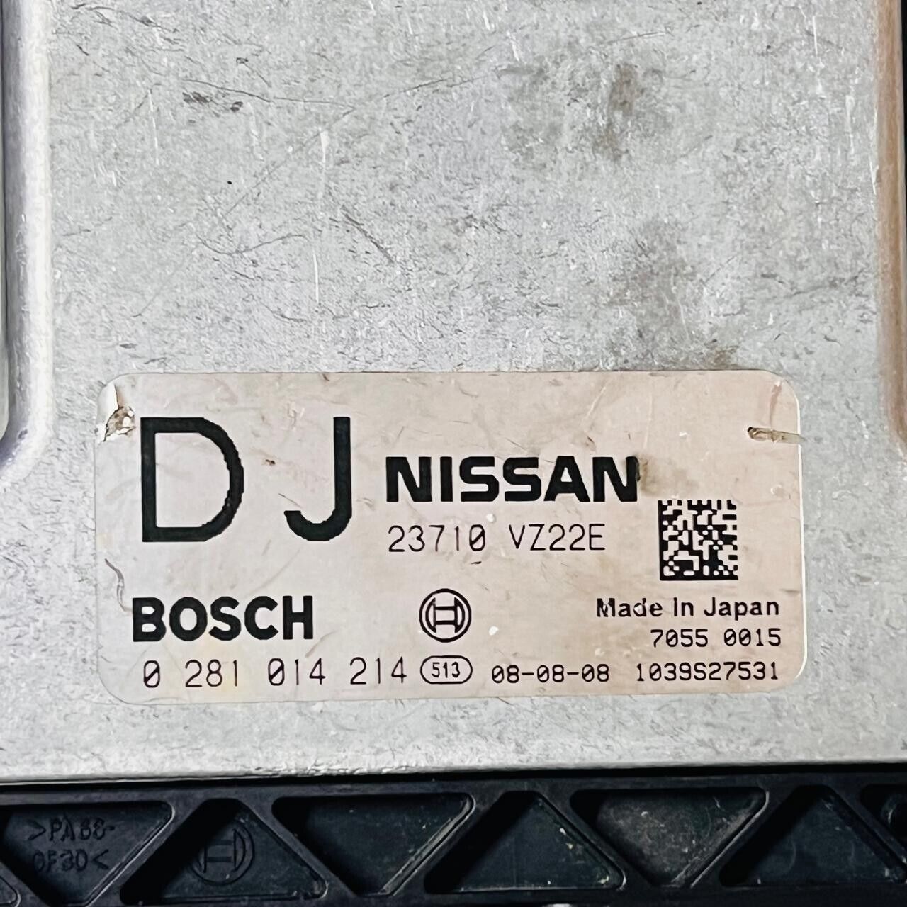 BOSCH ECU NISSAN ENGINE CONTROL UNIT 0281014214 1039S27531