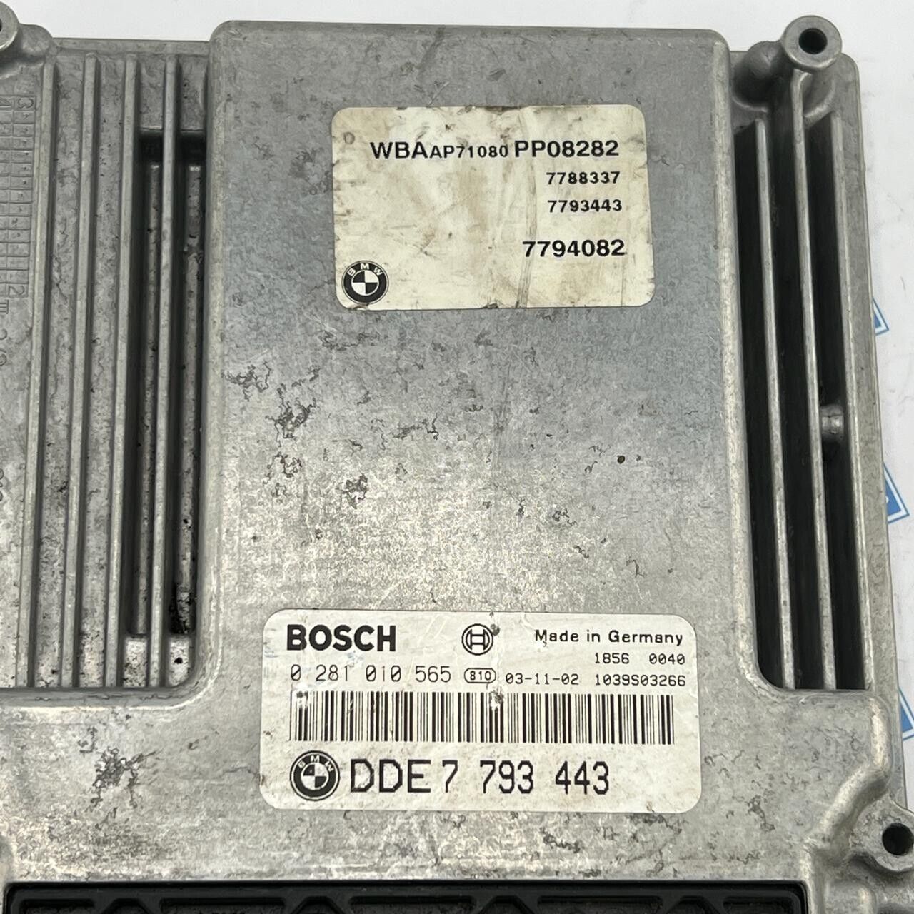 BMW 3 E46 2003 Engine Control Unit / Module DDE7793443 0281010565