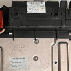 MERCEDES BENZ W221 S CLASS FRONT SAM UNIT FUSE BOX A2215404550 A2215451632