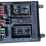 05-09 Land Rover Range Rover Sport Fuse Box - YQE500300 / 519051403 / 000109408