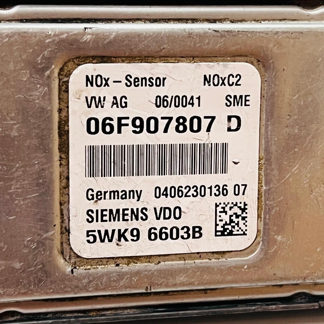 2003-2009 Volkswagen NOx Sensor Control Module - 06F907807D / 5WK96603B