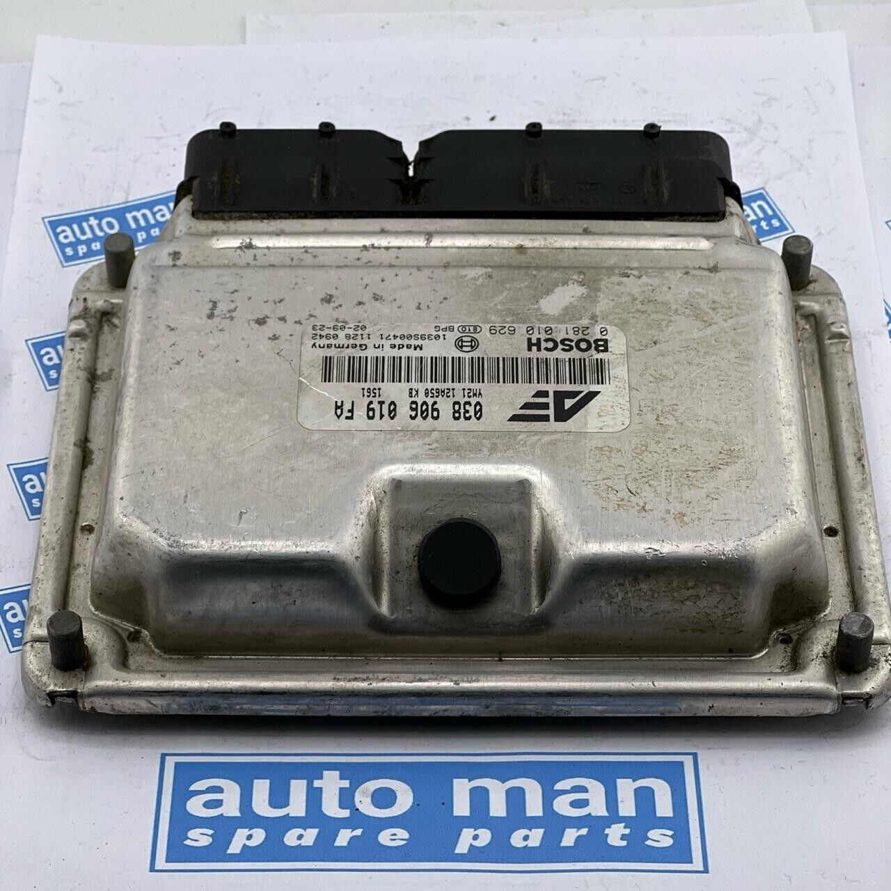 Volkswagen Engine Control Module Unit ECU 038906019FA 0281010629 OEM