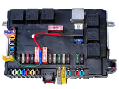 MERCEDES S CLASS W 221 / 2009 / SAM /FUSE BOX A 2215406450