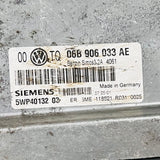 Volkswagen Passat Engine Control Unit ECU - 06B906033AE / 5WP40132