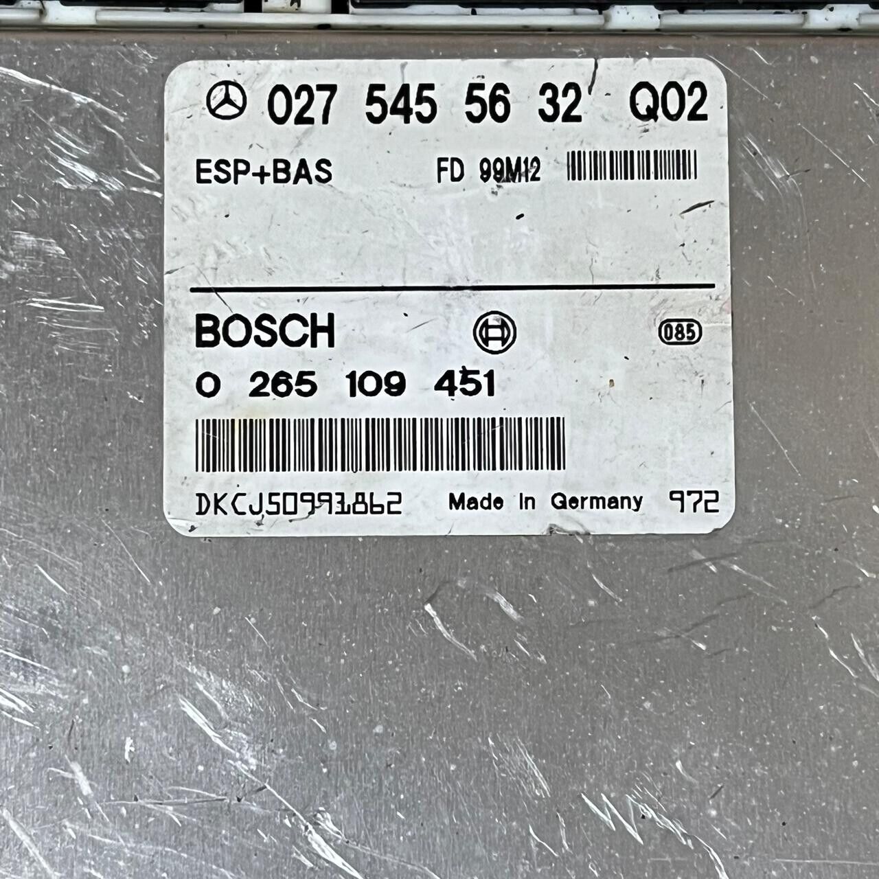 Engine control unit Mercedes Benz 0275455632 027 545 56 32 Bosch 0265109451 Q02