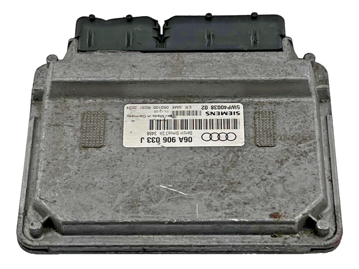 AUDI A3 8L1 VW GOLF / BORA ECU 06A906033J 2001 23325784 5WP40038