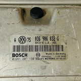 Volkswagen Engine Control Unit ECU - 036906032G / 0261207190