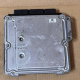 Renault Laguna III Engine Control Unit ECU - 0281014354 / 8200726880