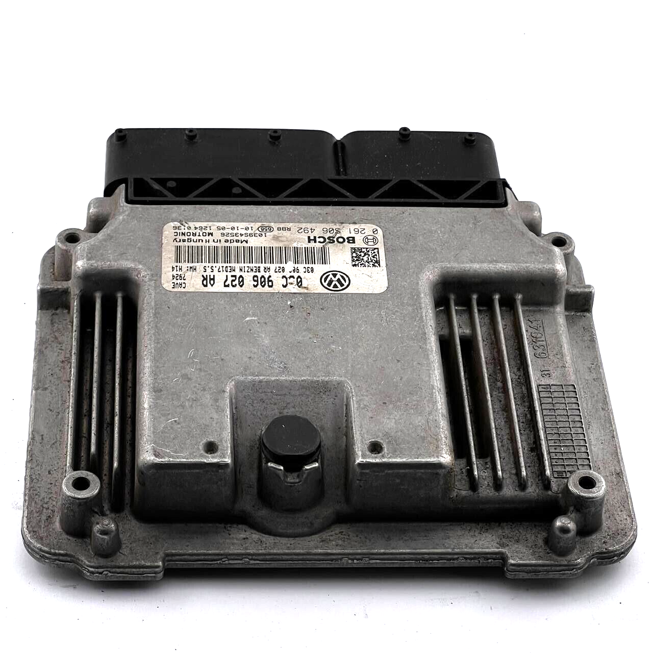 VW POLO ECU engine control units 0261S06492 03C906027AR-