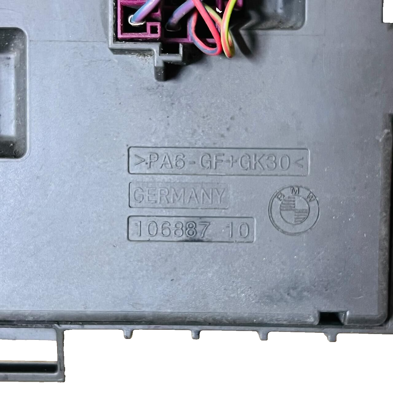 BMW Fuse Relay Box - 9119445-03 / 10688710 / 9177985-01 / 9177984-01