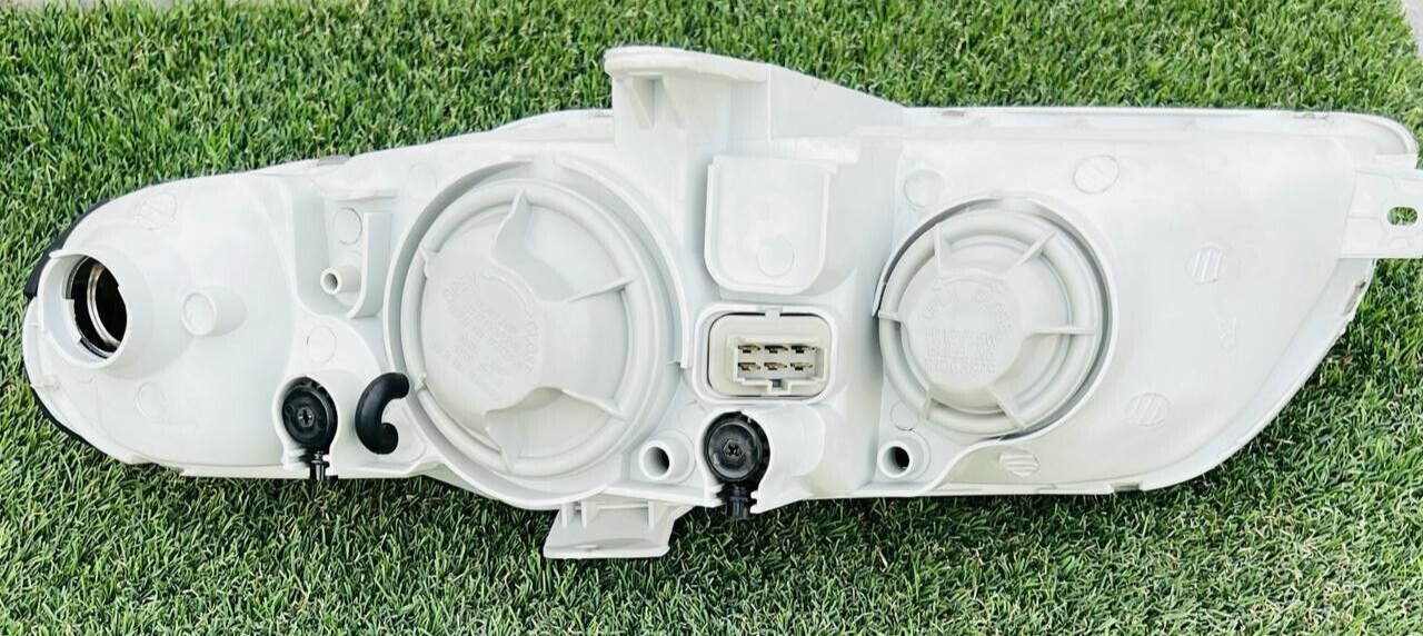 HOLDEN Statesman 2001--03 Headlights || 92093914 | |  RIGHT SIDE RH