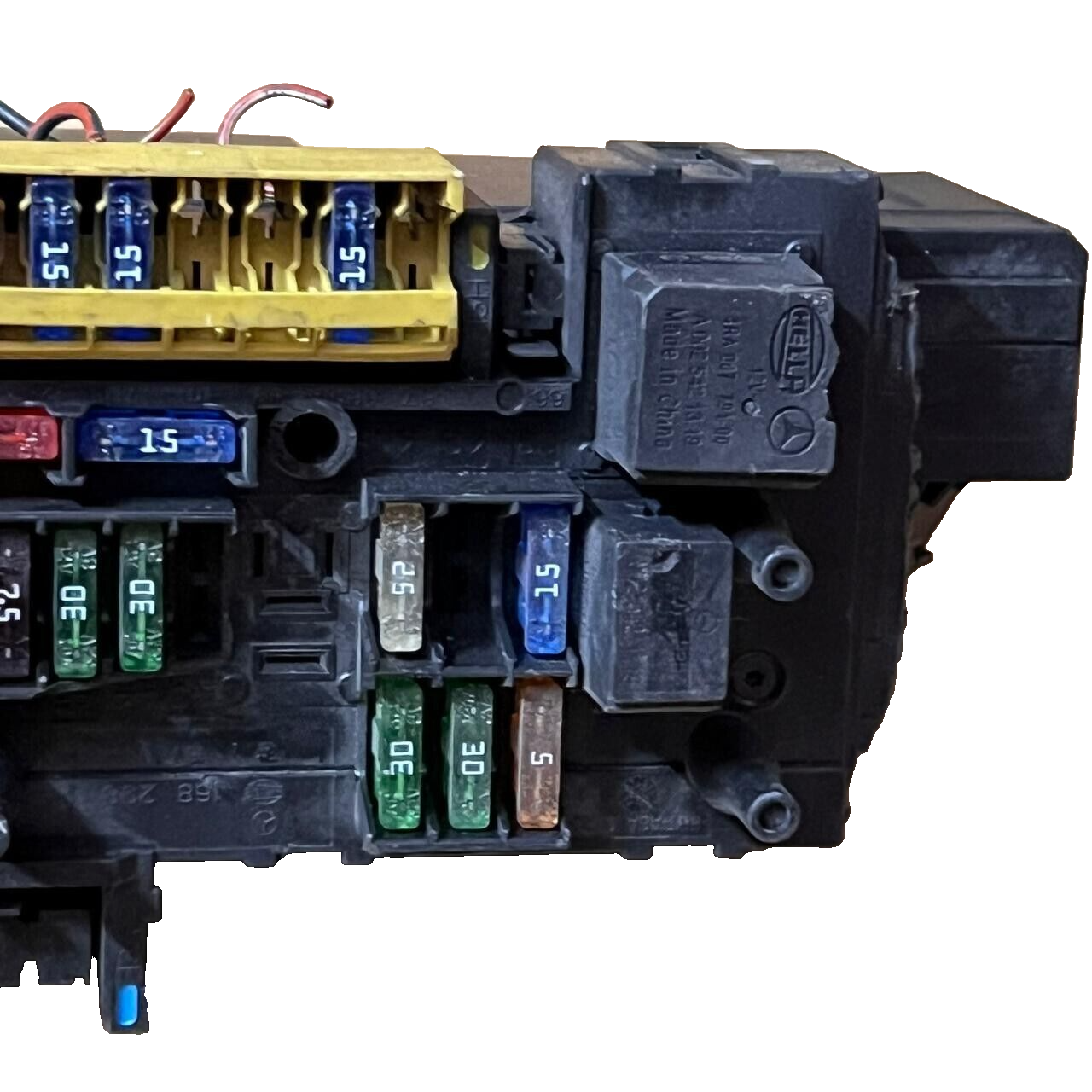 Mercedes-Benz C-Class Fuse Box Unit- 5DK011023-41 / 2129001606 / 2129011204