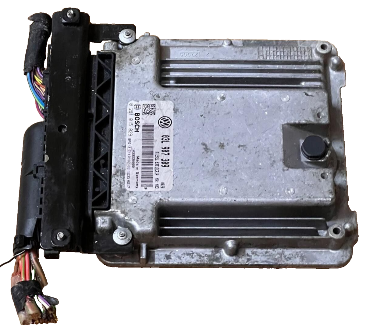 Genuine Volkswagen Engine Control Unit ECU 03L907309 / 0281015029