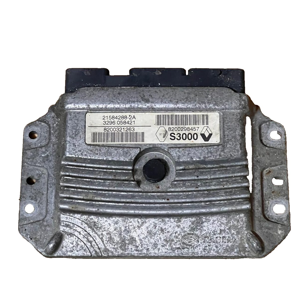 Renault Engine Control Unit ECU 215842882A / 8200298457