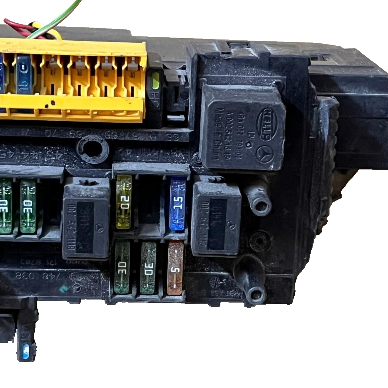 Mercedes-Benz C200 W204 Rear Fuse Box - 5DK009225-53 / 2045458401 / 2045456332