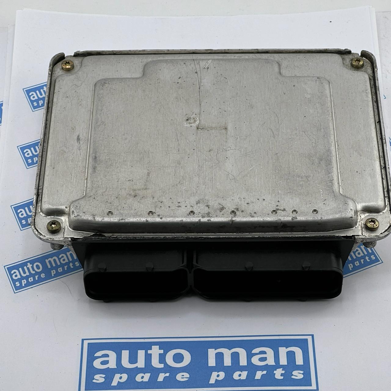 Module moteur ECU Volkswagen Seat 038906012CA 0281010230 d'occasion Bosch