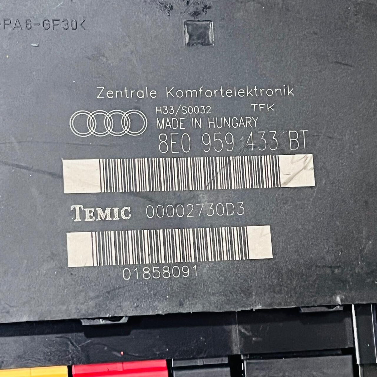 Audi A4 S4 2006 - 2008 Comfort Control Module CCM Anti Theft Locking 8E0959433BT