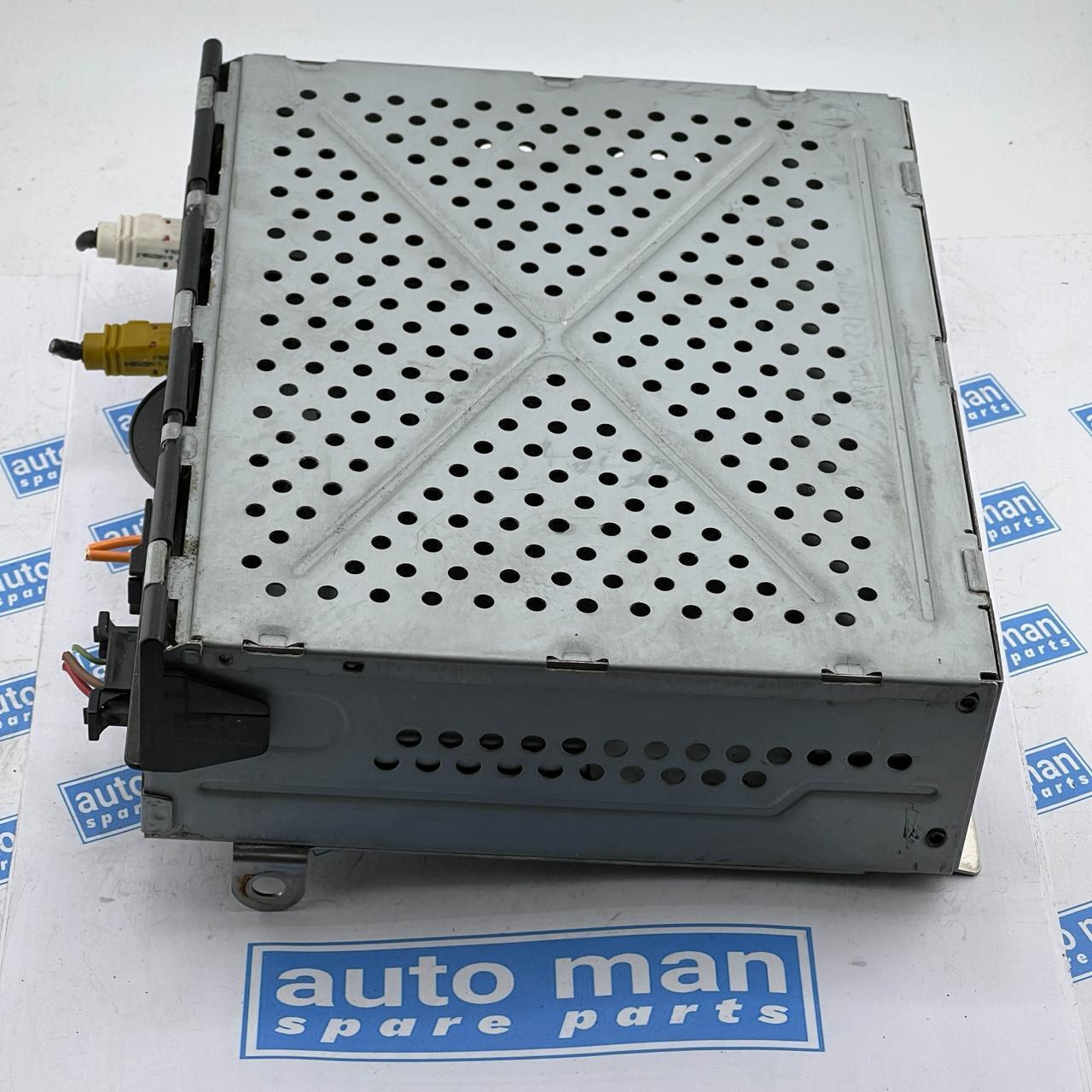 Audi A4 8KCDH Electrical Equipment 4F0 035 541 K       4F0035541K