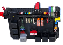 07-13 Mercedes W221 S550 CL65AMG maletero trasero FuseBox Rely A2215402550 A2...