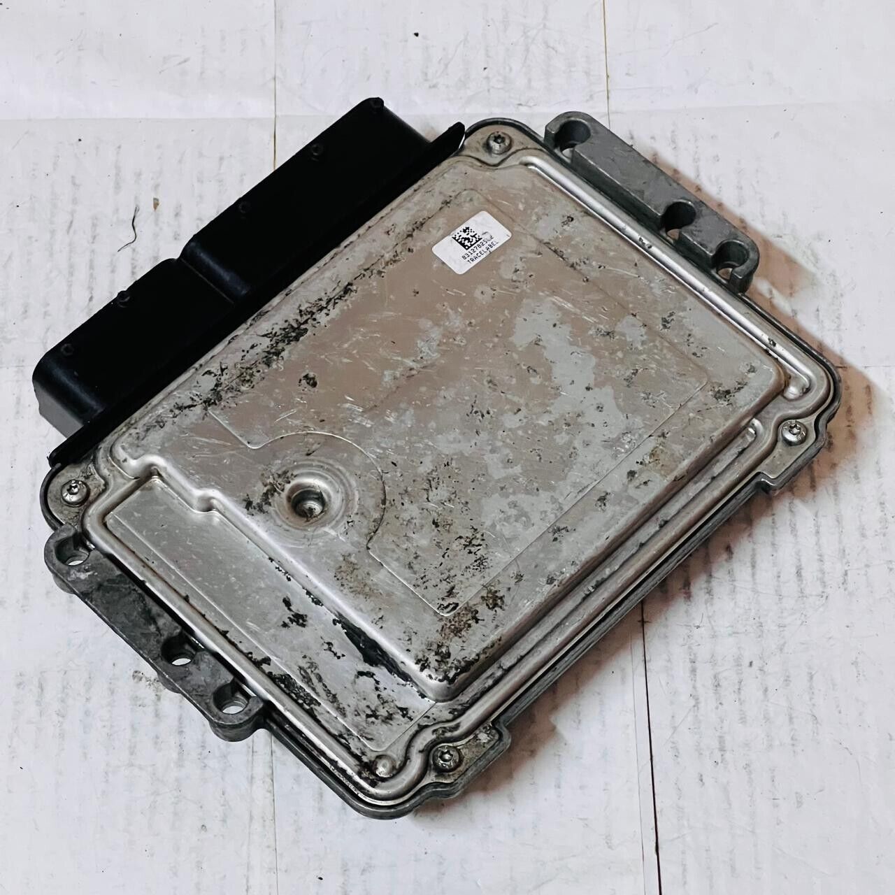 Alfa Romeo Engine Control Unit ECU - 4E34A3GBM / 51798000 / 0281013672