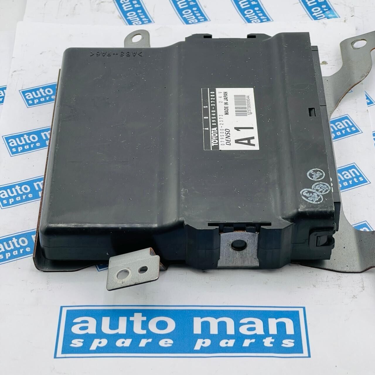 89540-37200 Toyota Computer ECU, skid control 8954037200