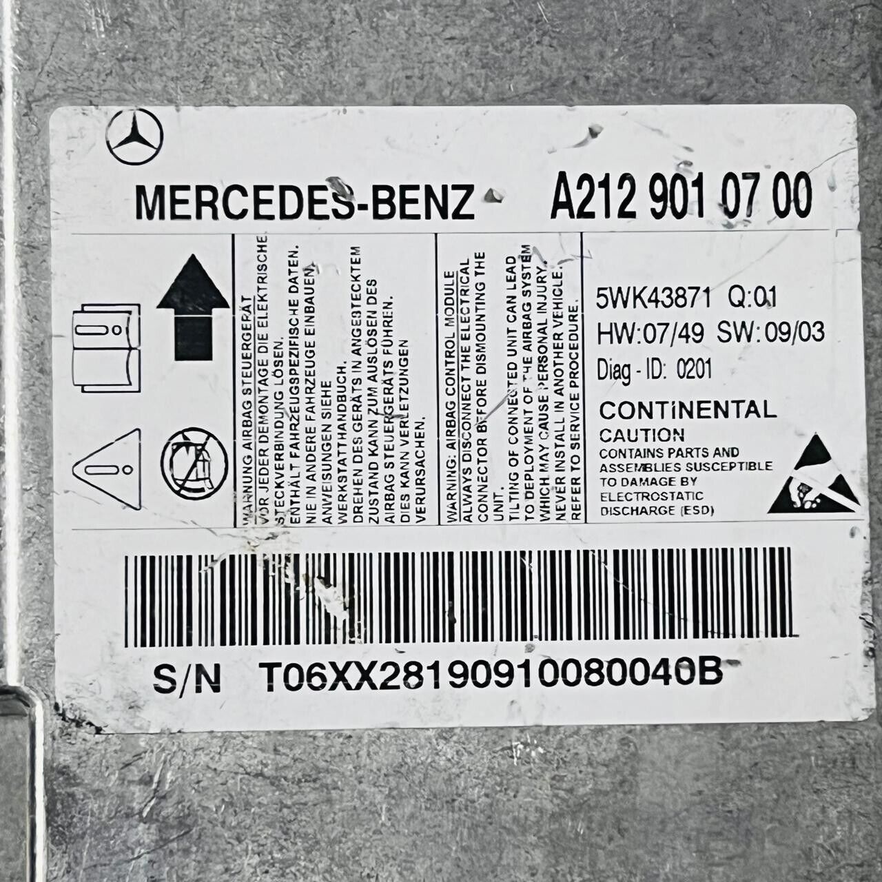 Mercedes Benz E-Class W212 Airbug Control Module - A2129010700 / 5WK43871