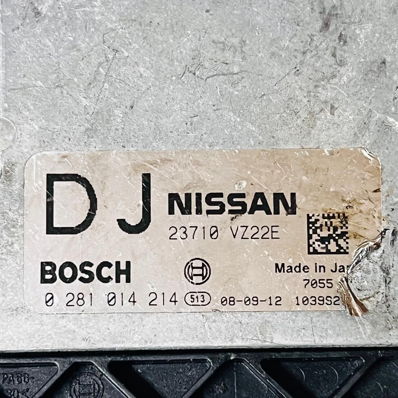 BOSCH ECU NISSAN ENGINE CONTROL UNIT 0281014214 1039S27531