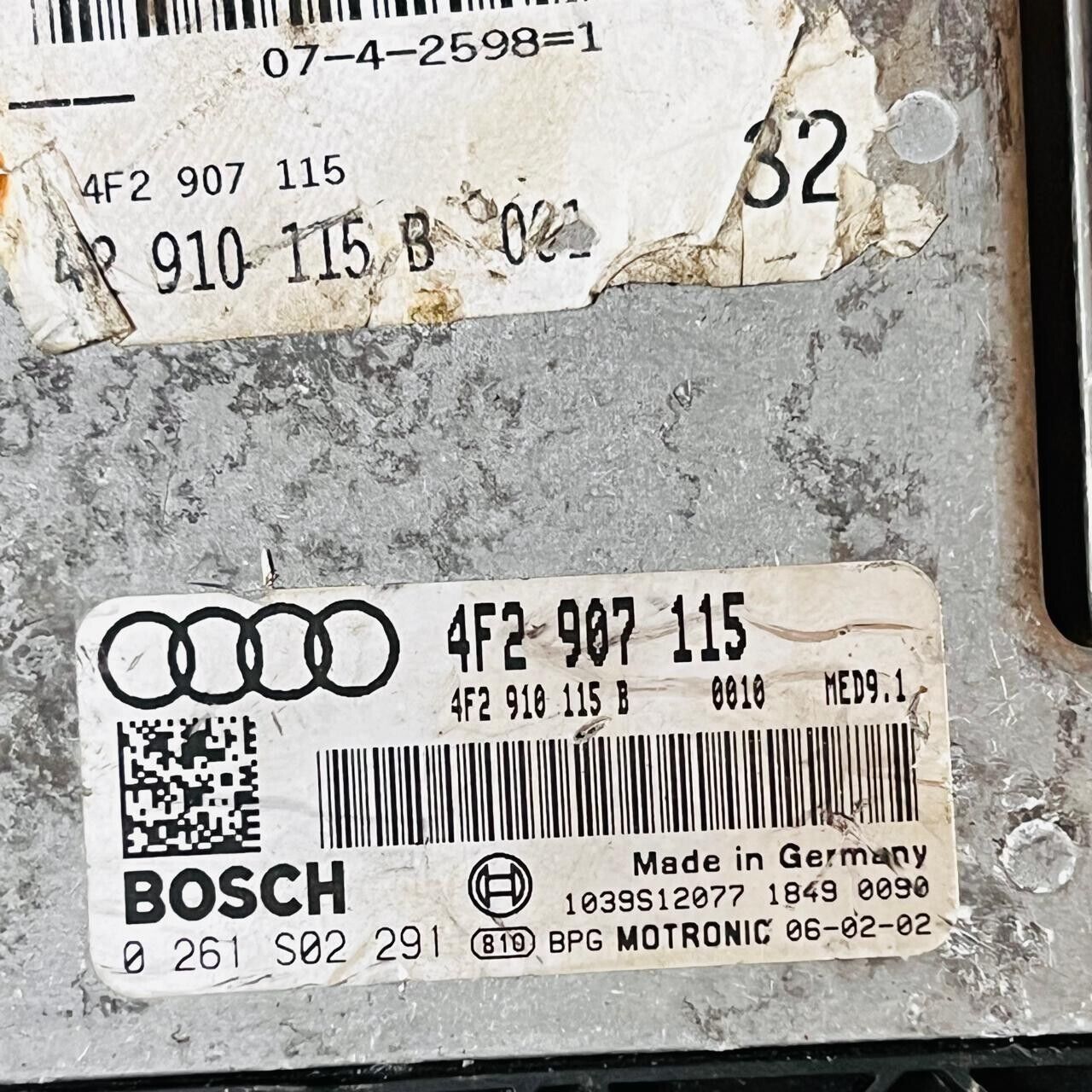 Audi A6 C6 Engine Control Unit ECU - 4F2907115 / 0261S02291