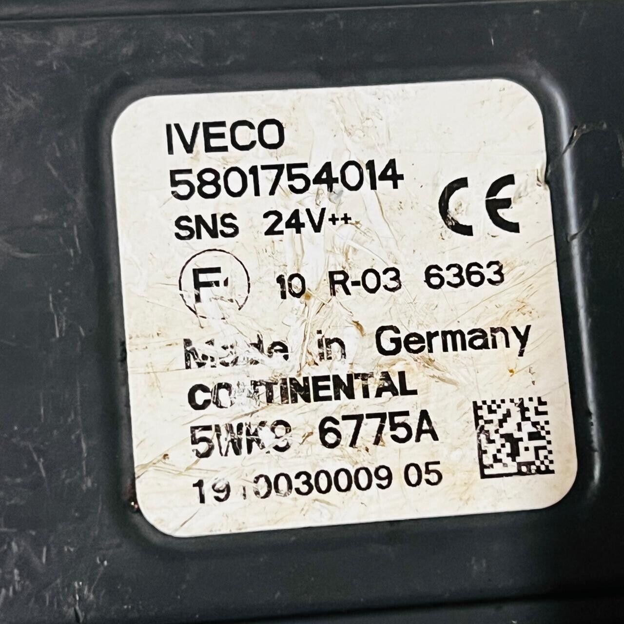 Iveco 24V Truck NOx Sensor Control Module - 5801754015 / 5WK96775A / 10R-036363